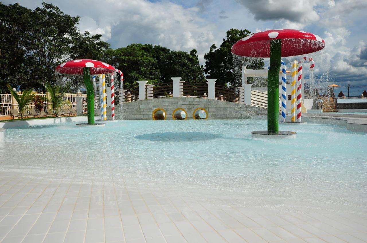 Lacqua Diroma Hotel Com Parque Aquatico 24 Horas Caldas Novas Dış mekan fotoğraf
