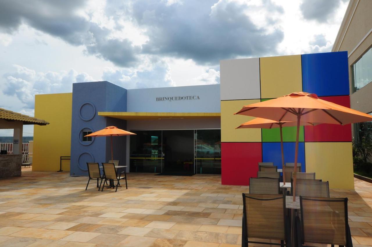 Lacqua Diroma Hotel Com Parque Aquatico 24 Horas Caldas Novas Dış mekan fotoğraf
