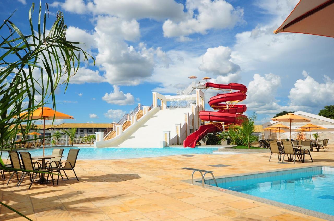 Lacqua Diroma Hotel Com Parque Aquatico 24 Horas Caldas Novas Dış mekan fotoğraf