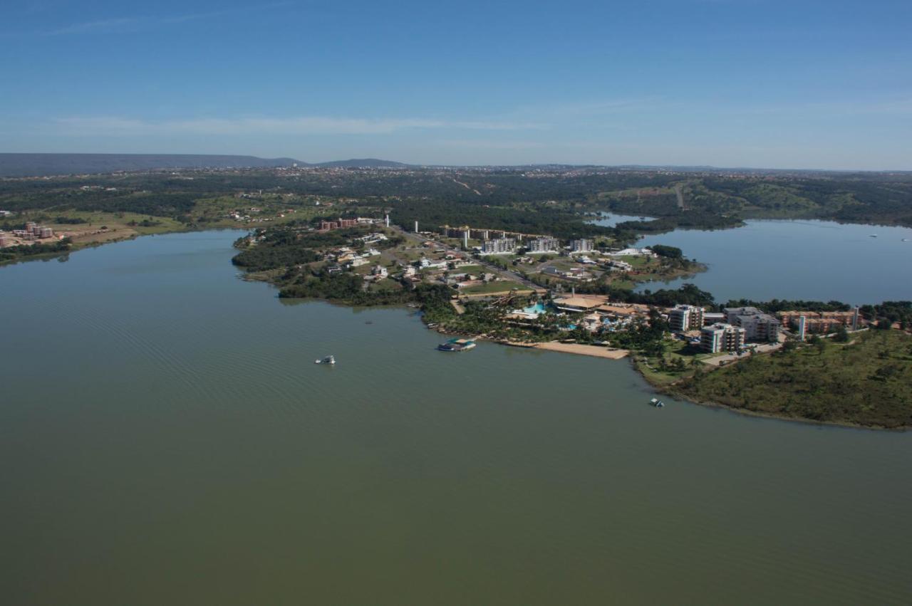 Lacqua Diroma Hotel Com Parque Aquatico 24 Horas Caldas Novas Dış mekan fotoğraf